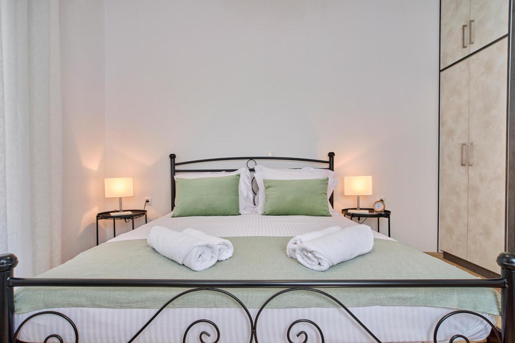 Olivia Mare Vacation House Corfu Astrakeri Bagian luar foto